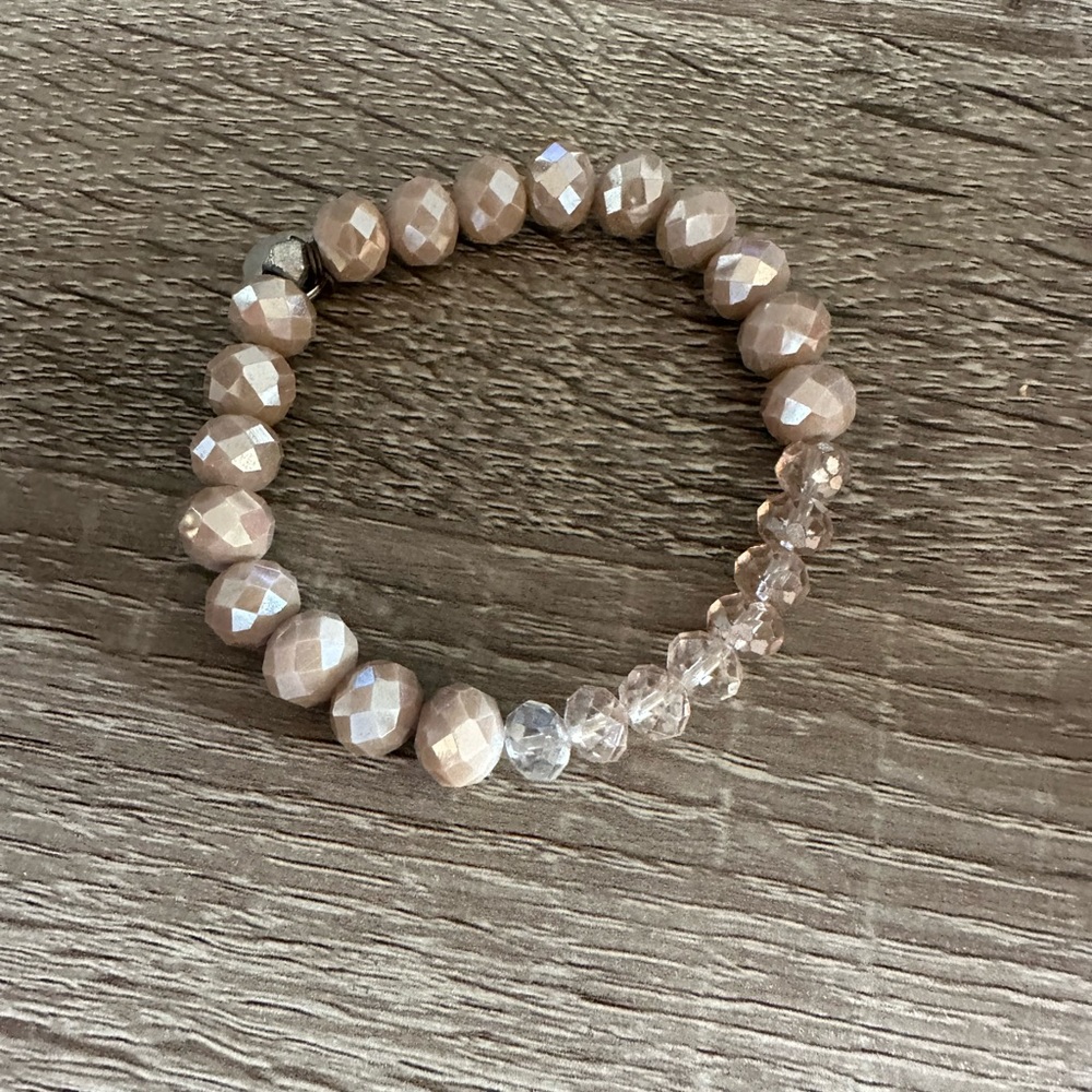 Tan beaded bracelet